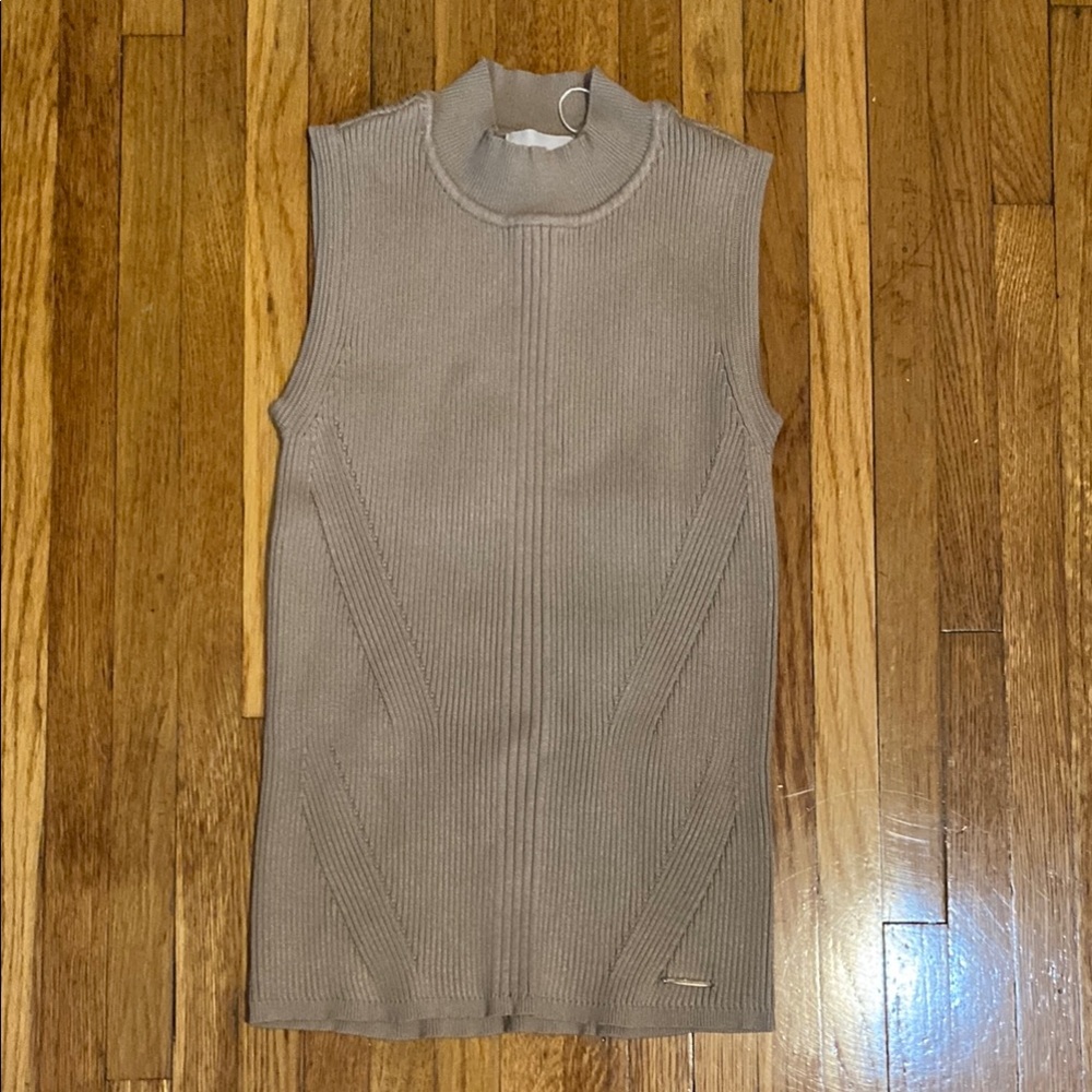 Eli Tahari Sleeveless Ribbed Knit Top in Beige
